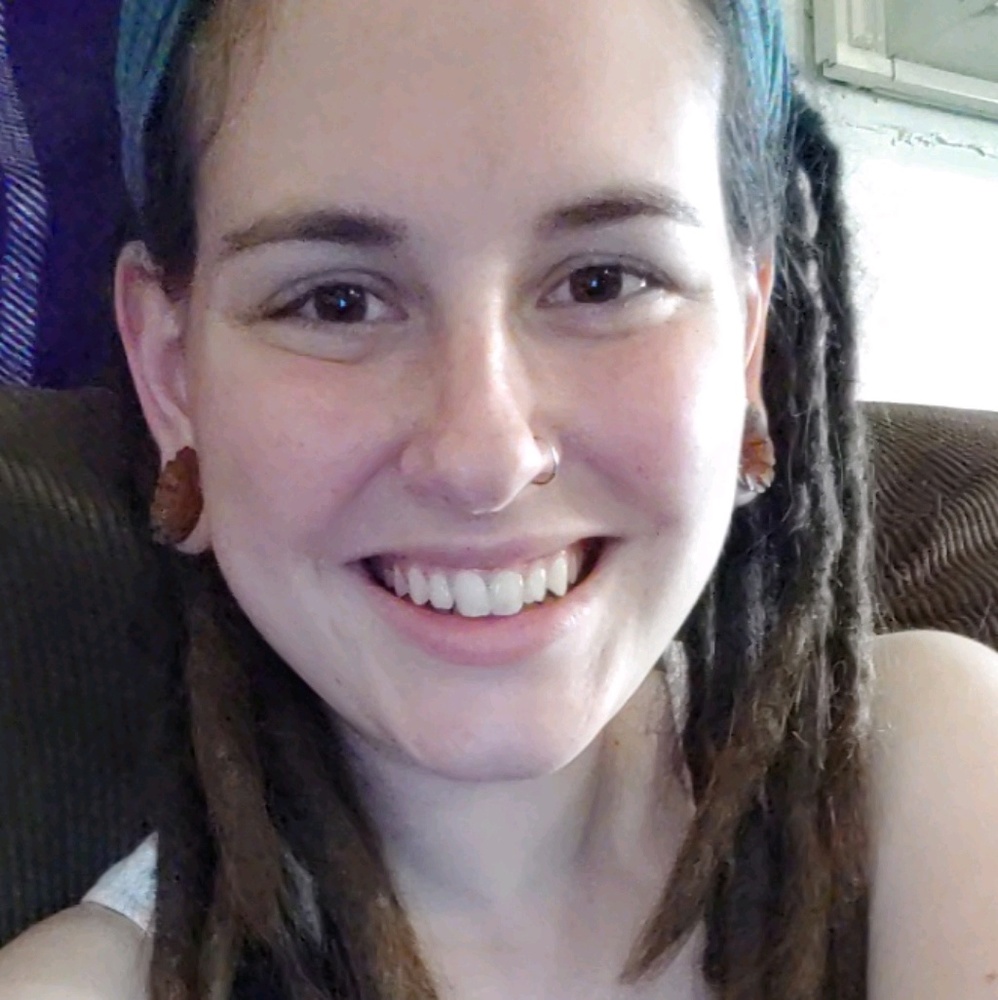 Meet your Posher, Rhiannon